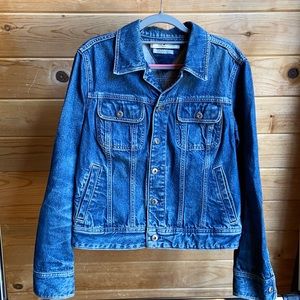 ‼️LAST CHACE BEFORE DONATING!! Tommy Hilfiger